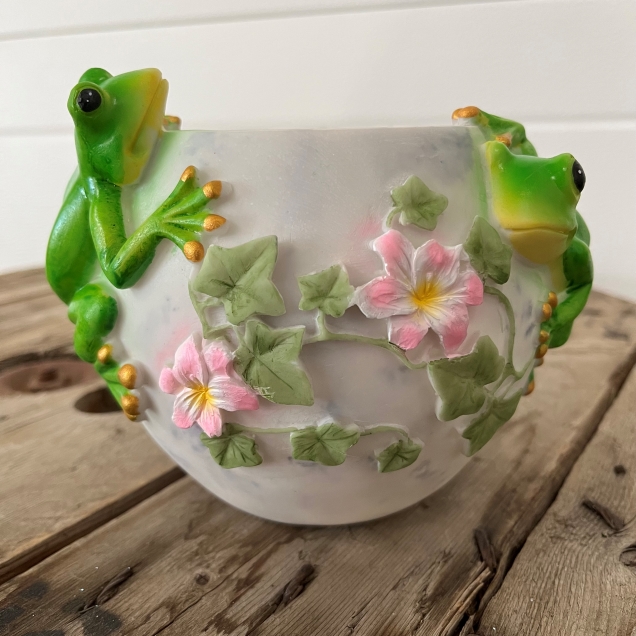 Frogs Flower Pot