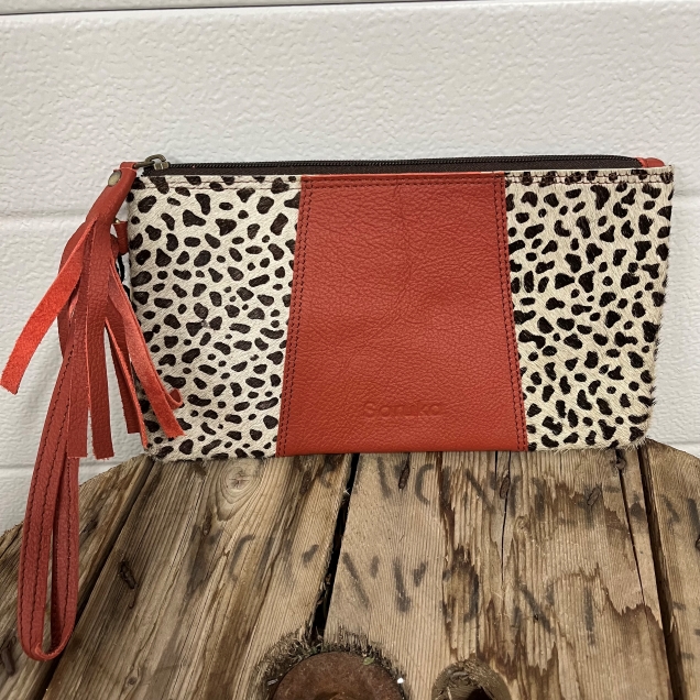 Jenna Pouch - Print
