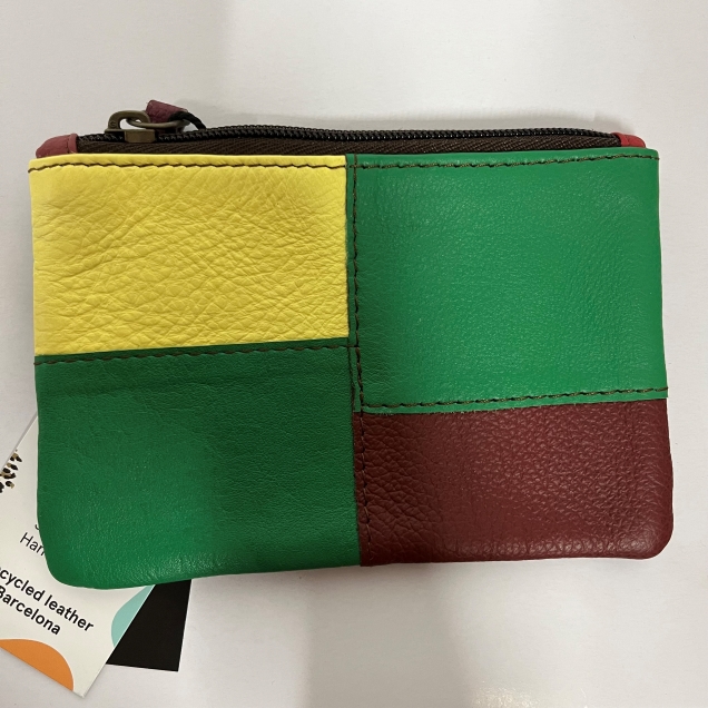 Zahra pouch Zahra pouch